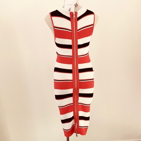 NWT Dutch label NIKKIE pencil dress with rear full length zipper SIZE 8-10 - Picture 3 of 10